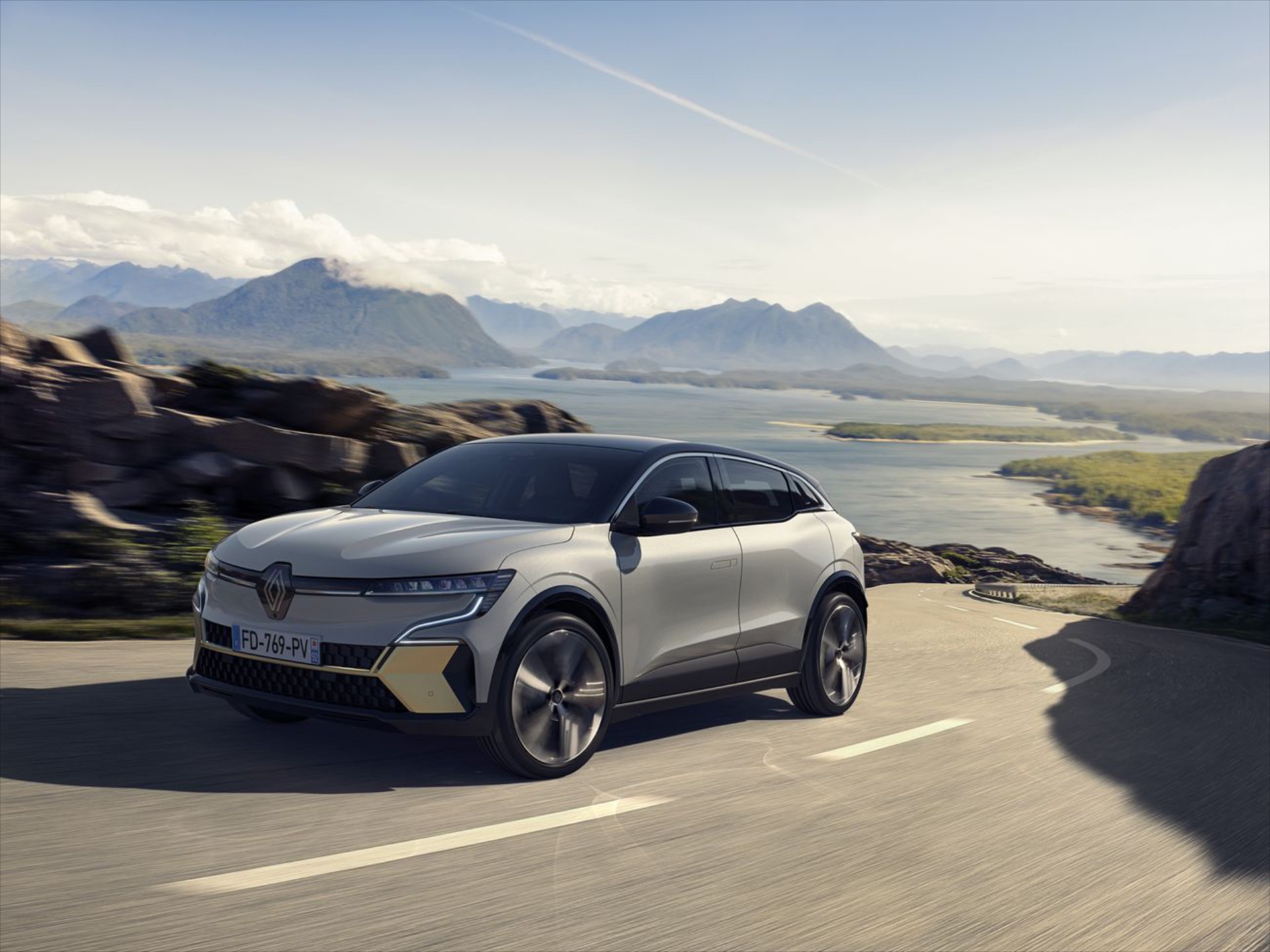 Ετοιμοπαράδοτο Renault Megane E-Tech με όφελος 10.600 ευρώ– Δείτε τιμή