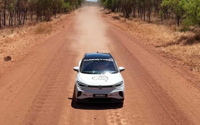 Παγκόσμιο ρεκόρ από τη Volkswagen - Ηλεκτρικό έκανε 33.548 km σε 42 μέρες! [video]