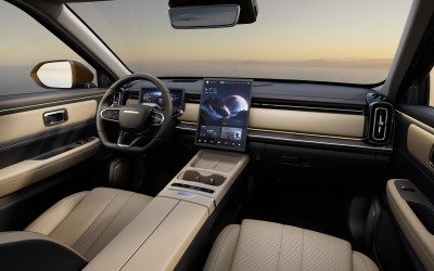 Έρχεται Ελλάδα το μεγάλο SUV με το Super Hybrid System - Καίει πραγματικά 3,3 lt στα 100 km