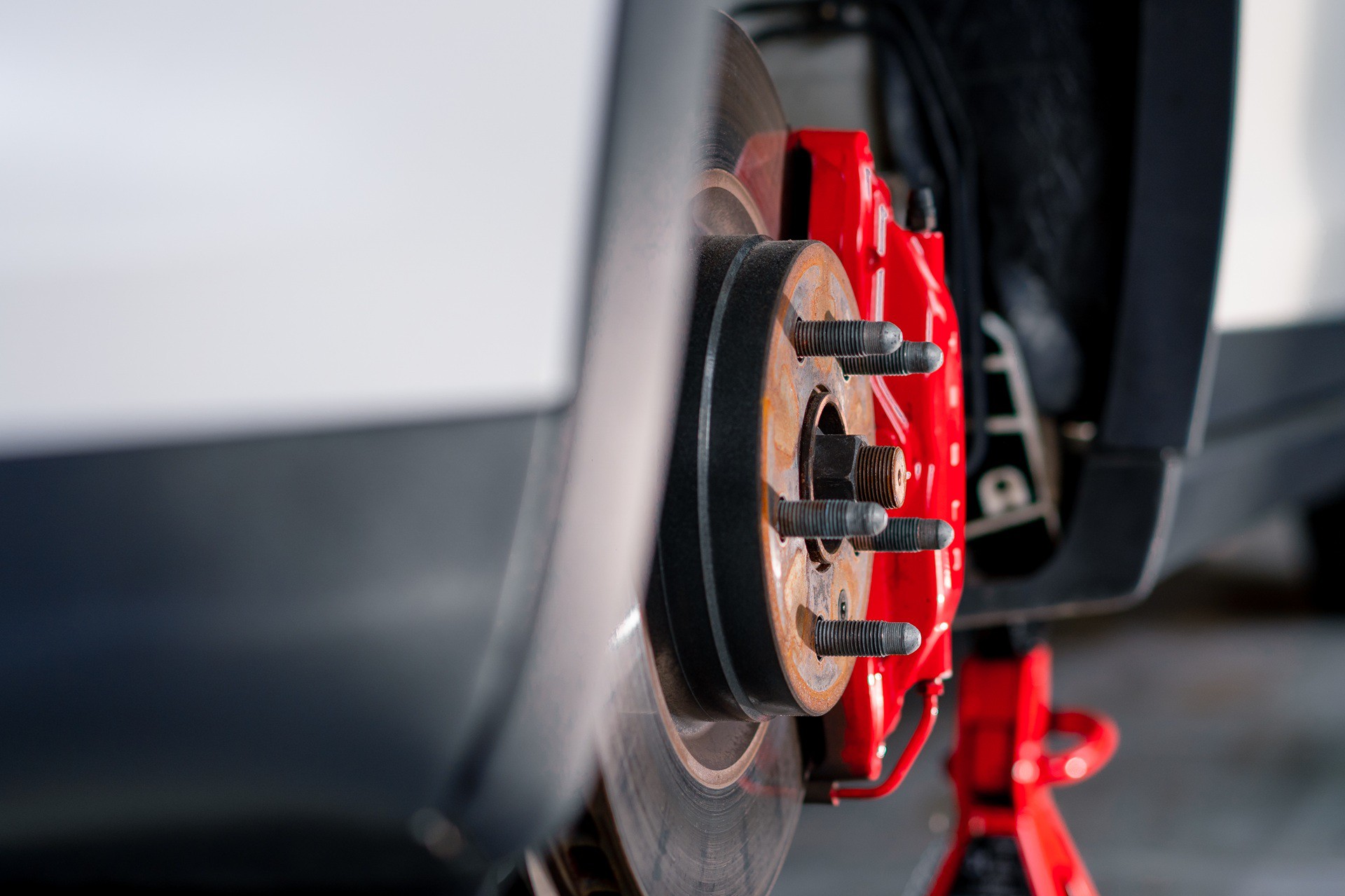 Το σύστημα που ρυπαίνει όσο ένας ντίζελ κινητήρας – Το έχουν όλα τα αυτοκίνητα