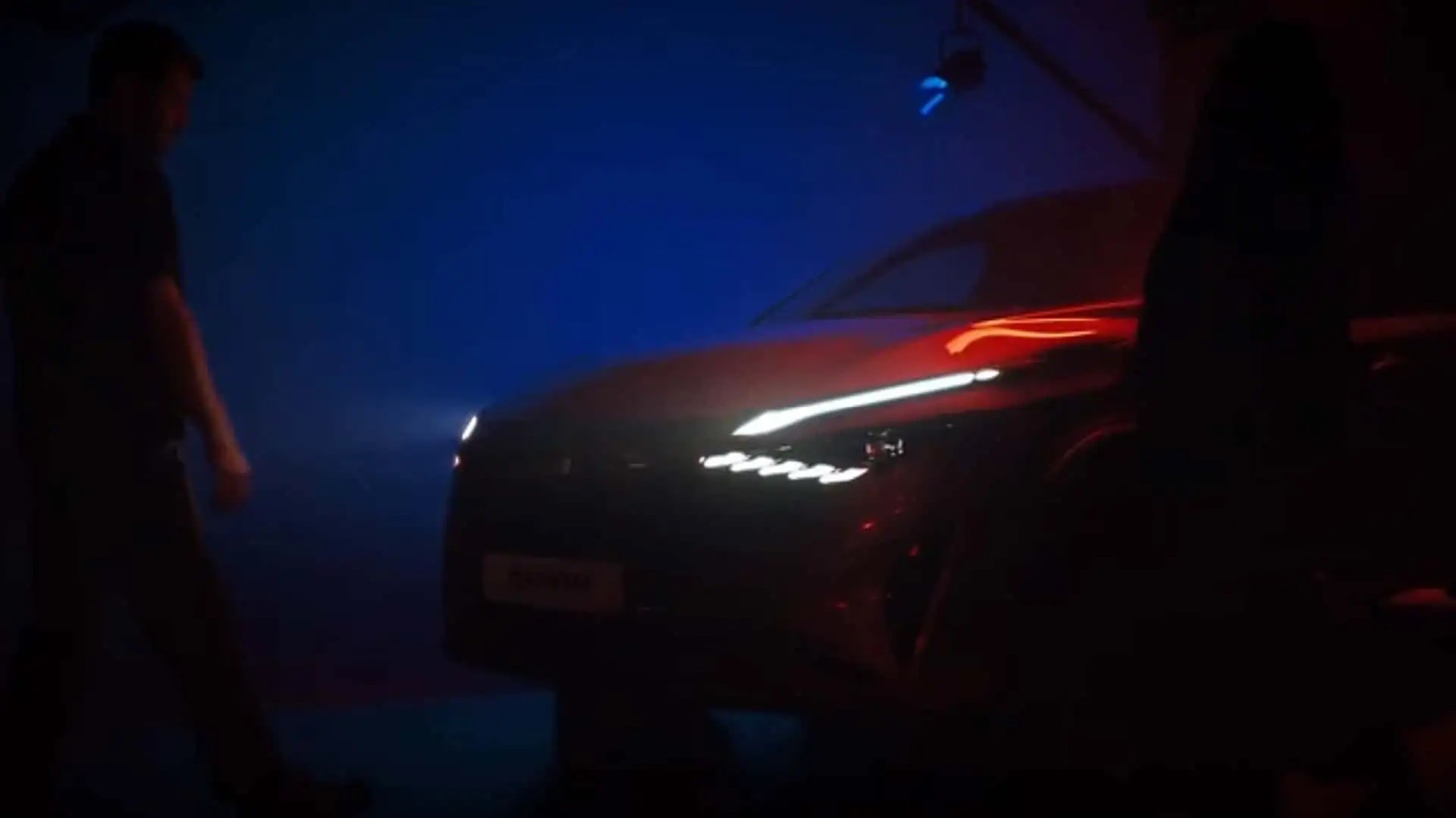 Υβριδικό οικογενειακό SUV 140 ίππων με τιμή 26.990 ευρώ – Ποιο είναι;