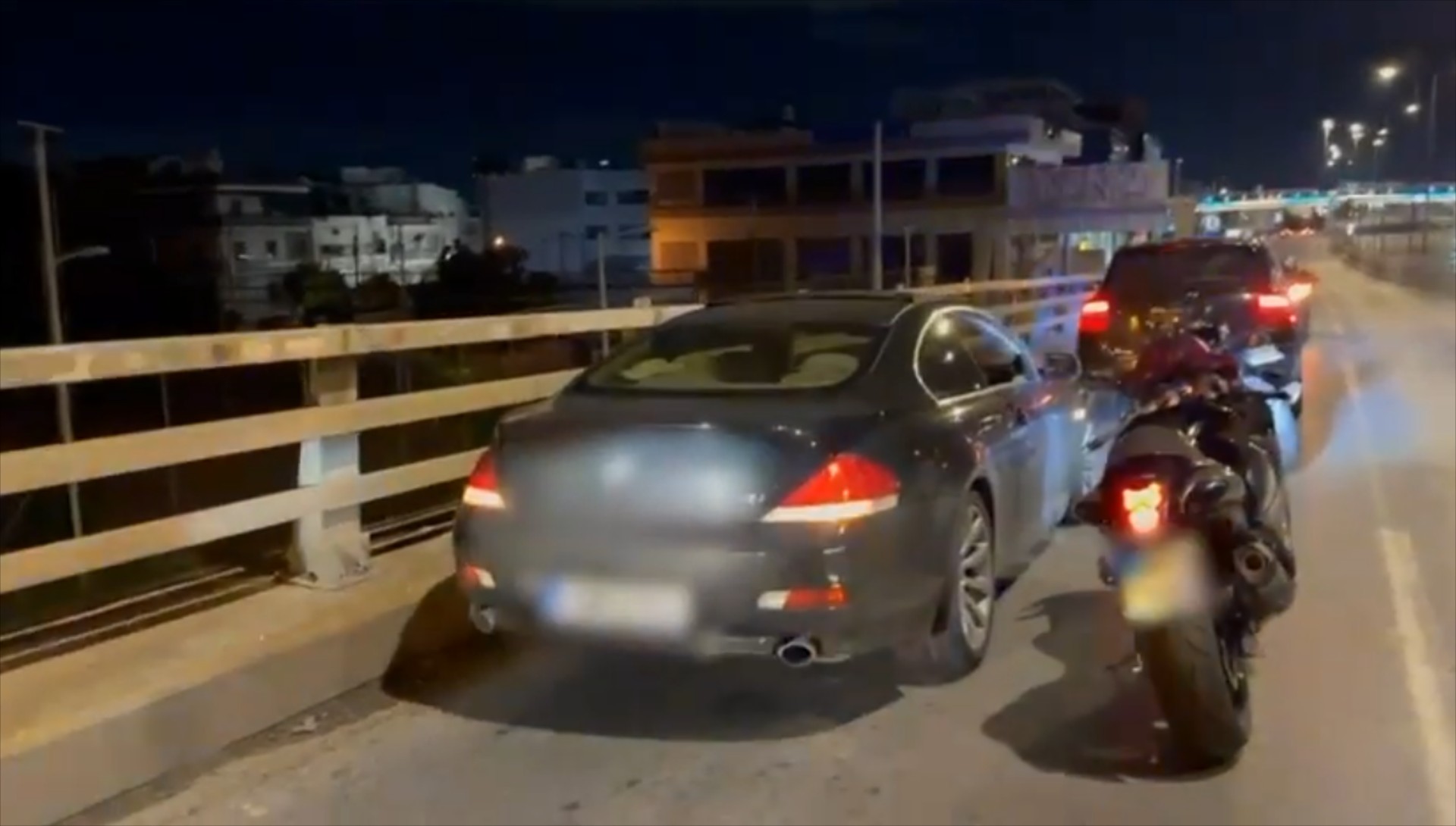 Η Porsche της Αστυνομίας έπιασε οδηγό BMW να τρέχει με 206 km/h στη Συγγρού – Ήταν μεθυσμένος