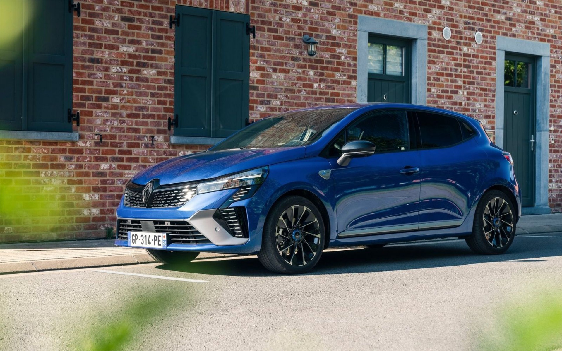 Η Renault βάζει κόφτη στα 110 km/h στο Clio - Δείτε τον λόγο