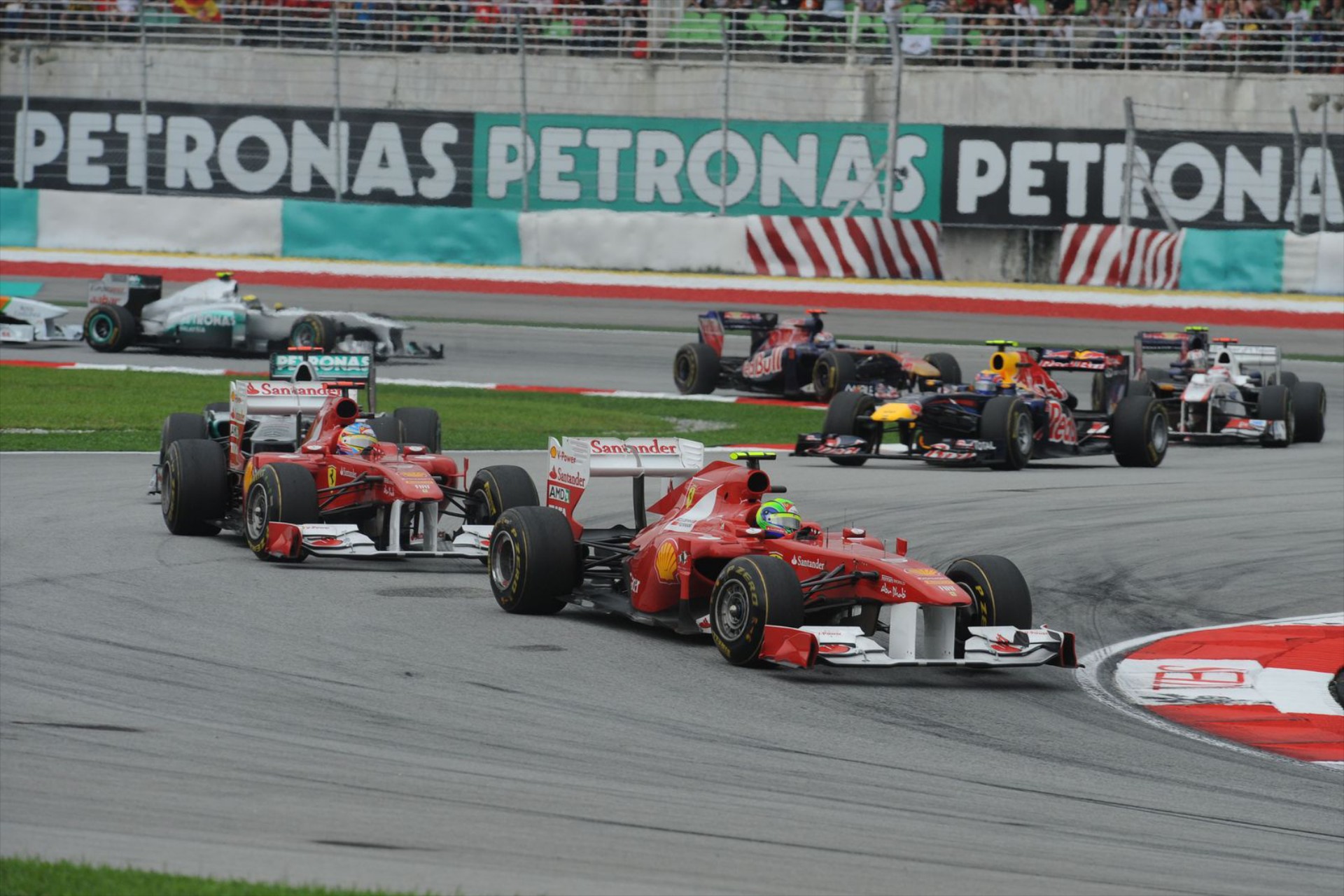 F1: Χρειαζόμαστε καλύτερο μονοθέσιο, λέει ο Domenicali