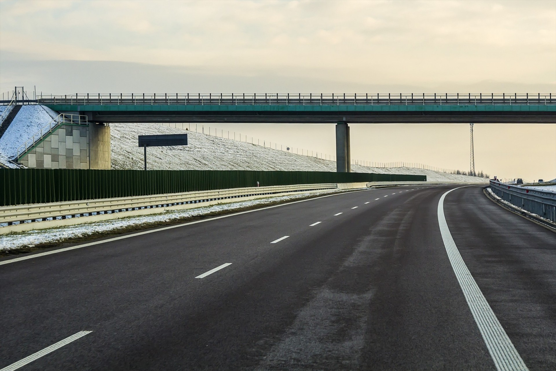 Είναι επίσημο: Ξεκινά ο ελληνικός δρόμος των 157 km - Έχει 28 σήραγγες και 89 γέφυρες  