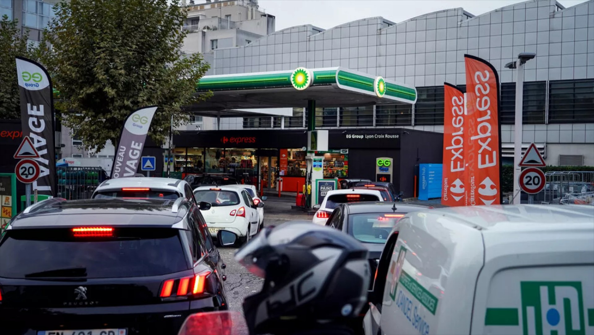 Τελείωσε το diesel – Αυτό το καύσιμο επιλέγουν 5 στους 10 Έλληνες 