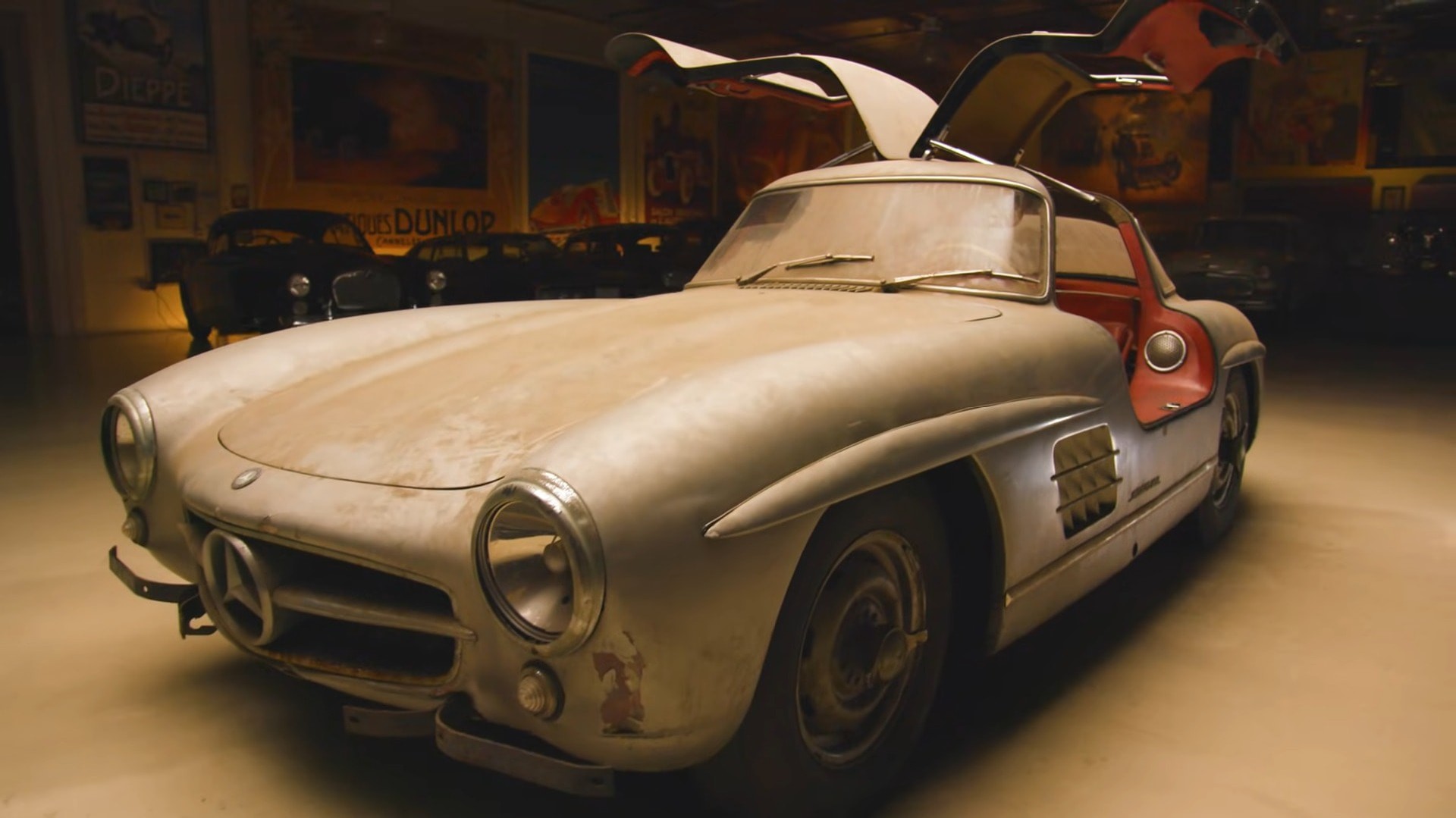 Παρατημένη για 48 χρόνια - Η Mercedes 300 SL που πουλήθηκε… χρυσάφι