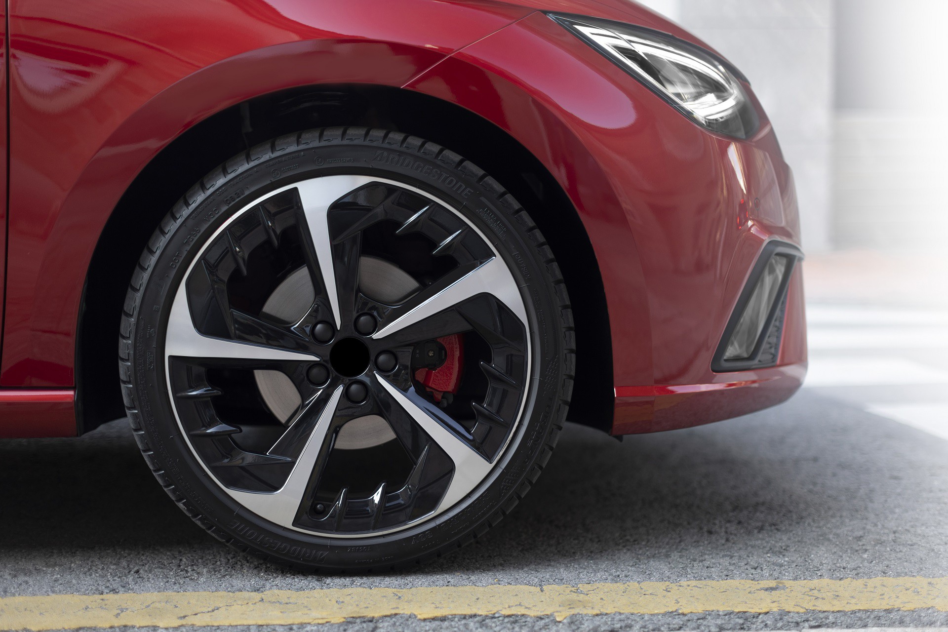 Σπορ supermini, full extra με 115 ίππους και τιμή κάτω από 20.000 ευρώ