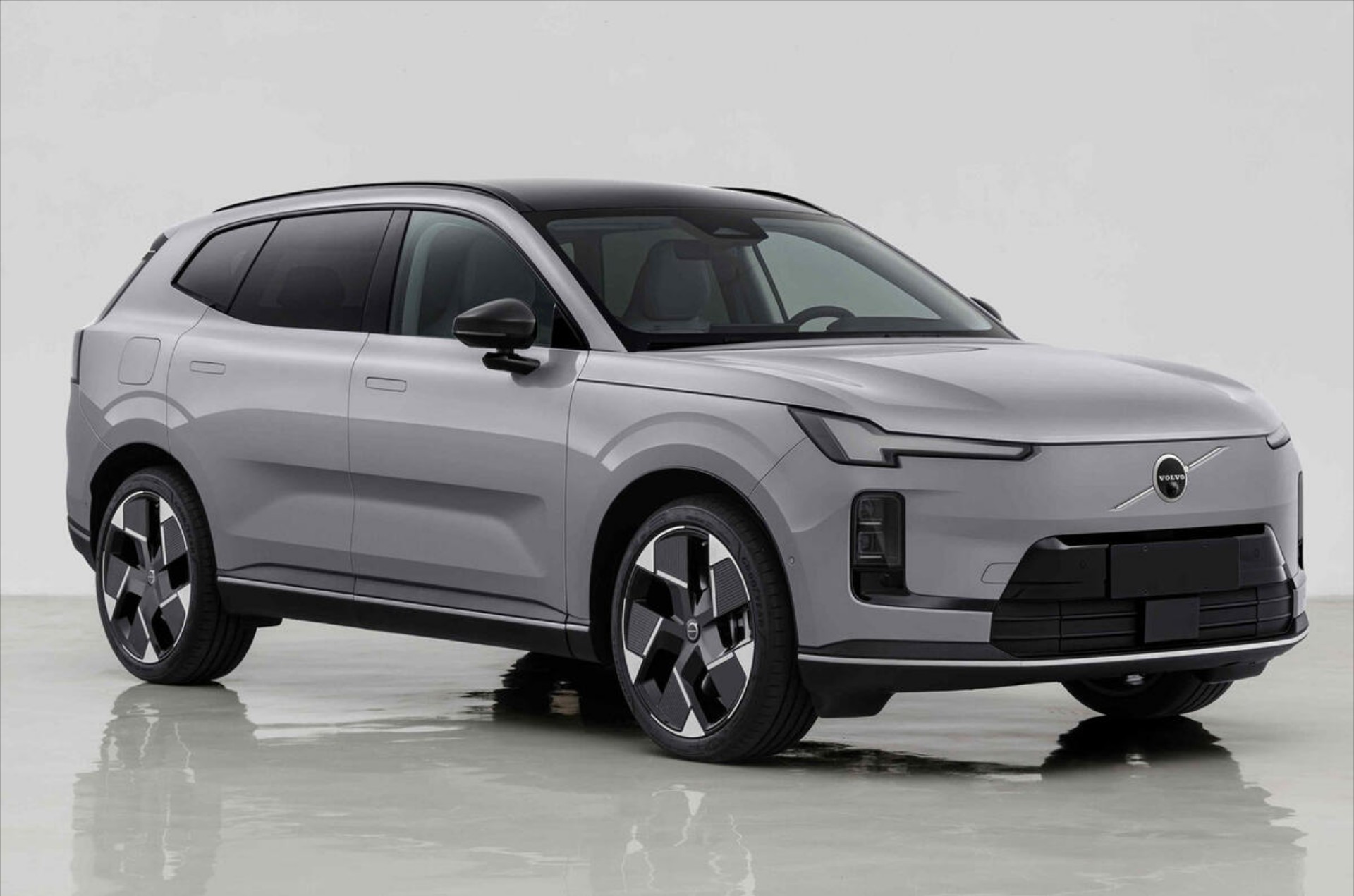 Δείτε για πρώτη φορά το ολοκαίνουριο Volvo XC70 – Θα έρθει στην Ευρώπη;