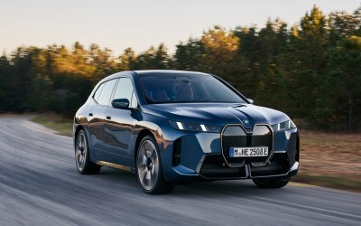Στην Ελλάδα η νέα BMW iX - Τιμές