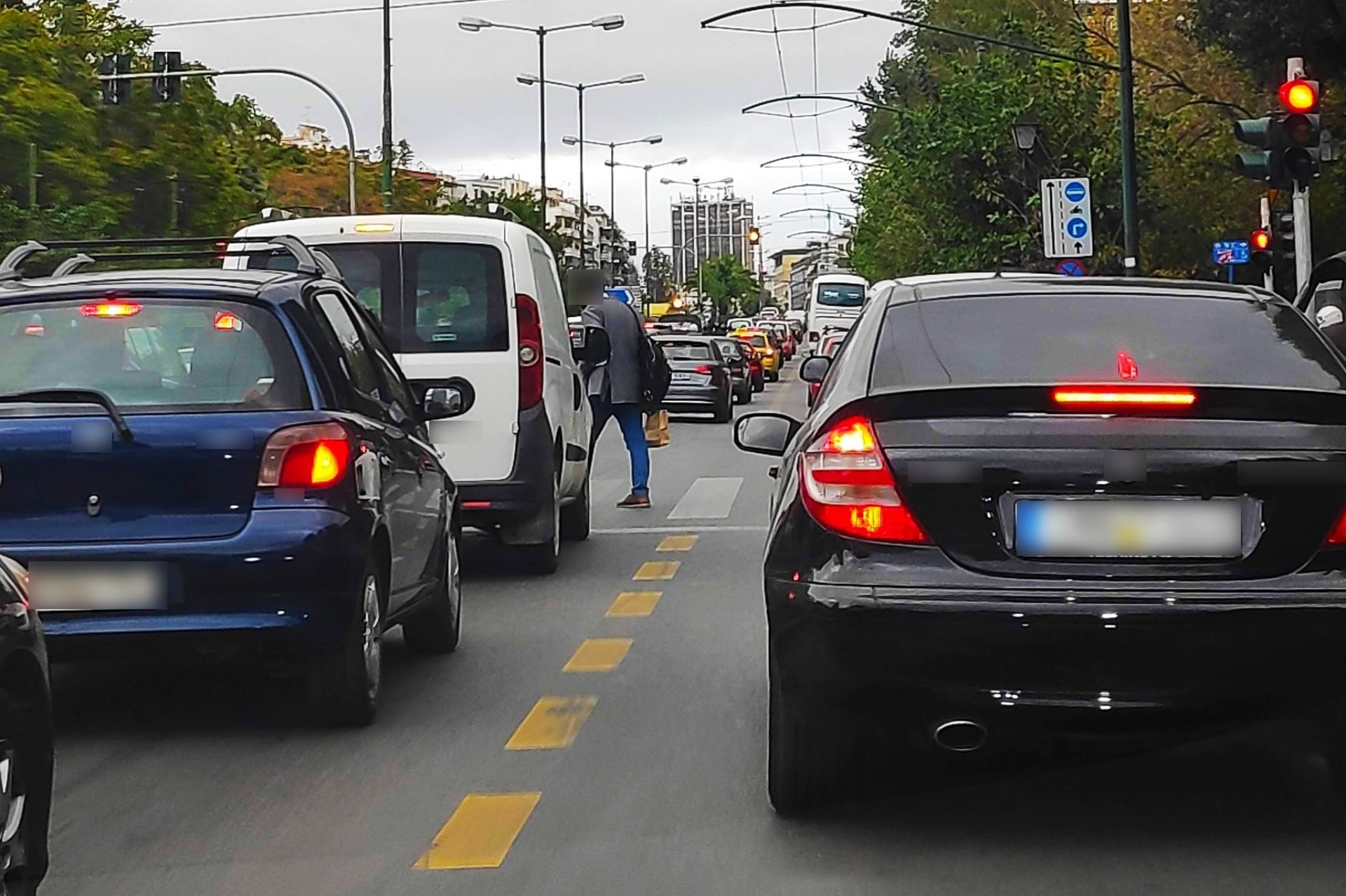 Έτοιμος ο νέος ΚΟΚ: Οι 7 μεγάλες αλλαγές - Τα πρόστιμα και οι ποινές (πίνακας)