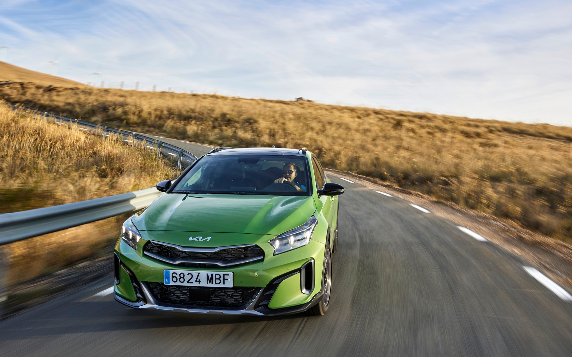 Έφτασε το νέο Kia XCeed και είναι φθηνότερο κατά 1.500 ευρώ