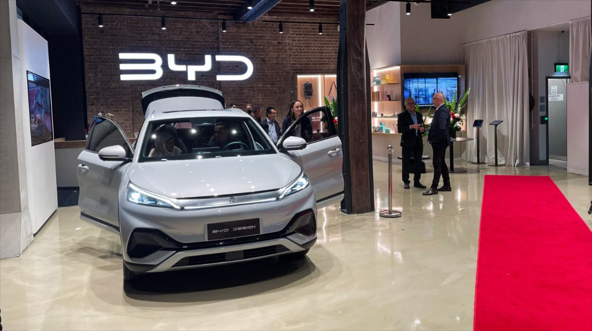 Φθηνότερα τα αυτοκίνητα της BYD - Οι τιμές έπεσαν έως 5.000 ευρώ στην Ελλάδα