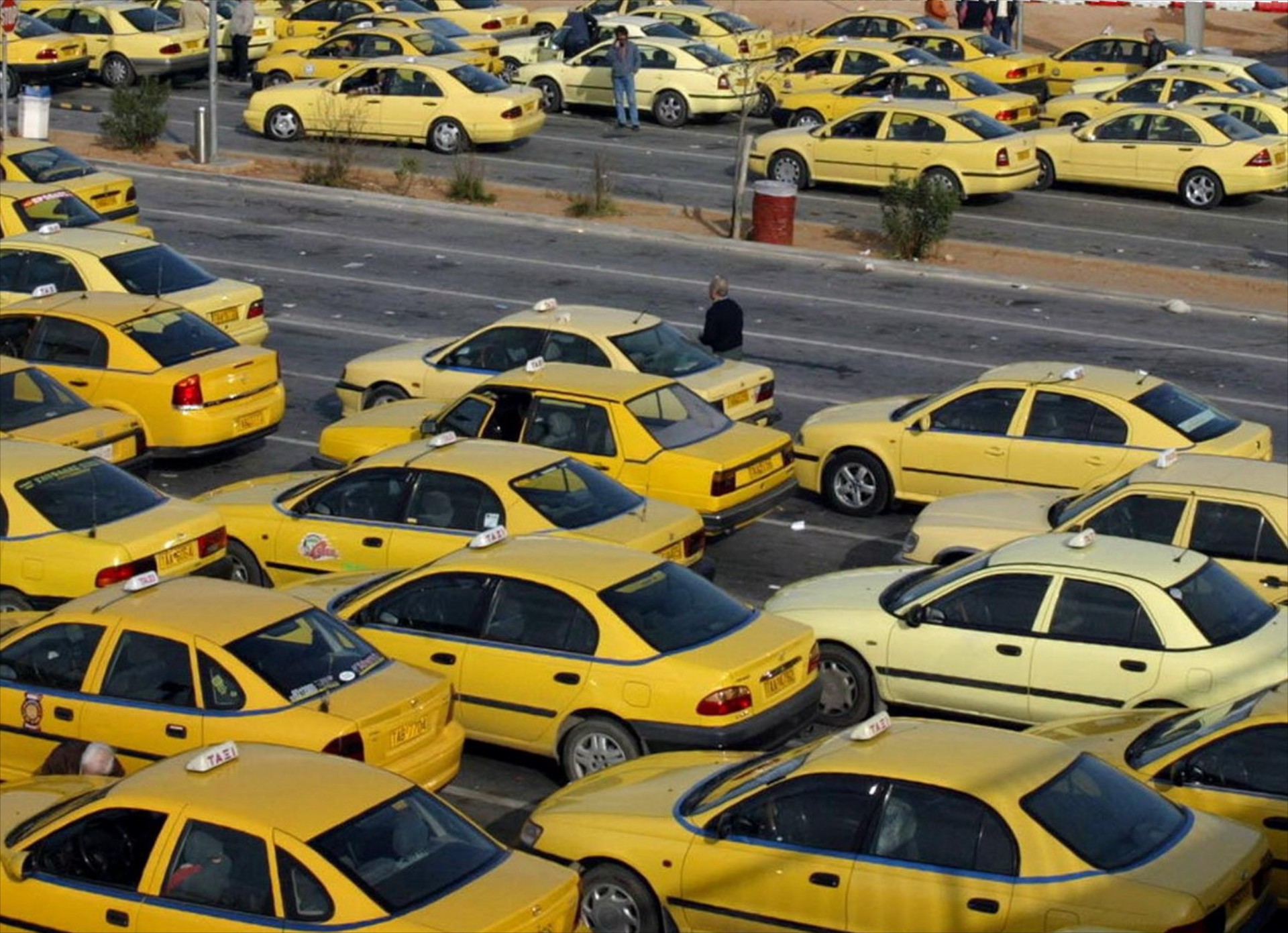 Διαχωριστικό ασφαλείας στα ταξί