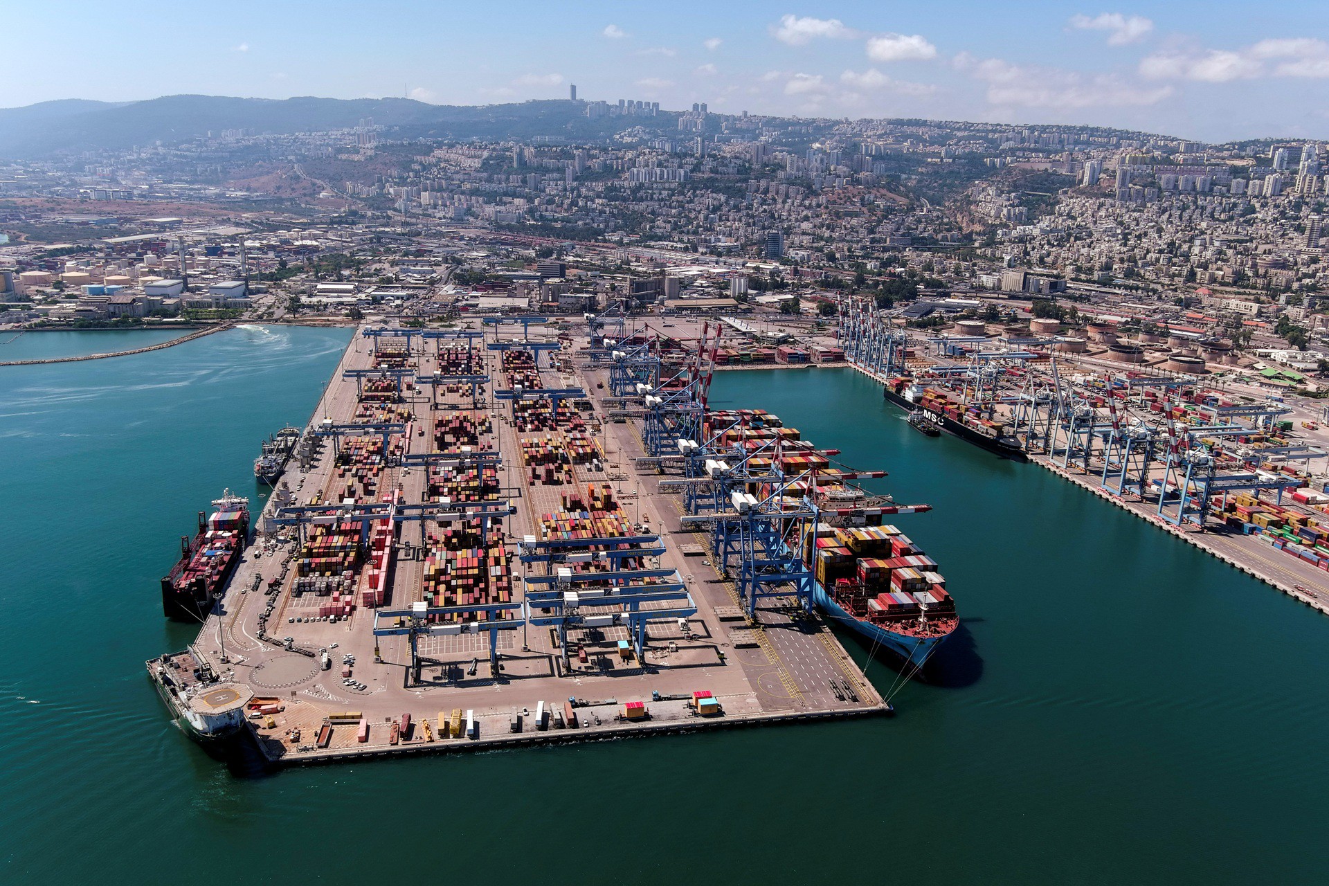 Το Ισραήλ τρέμει για τα λιμάνια του – Εξαιτίας και των ηλεκτρικών οχημάτων