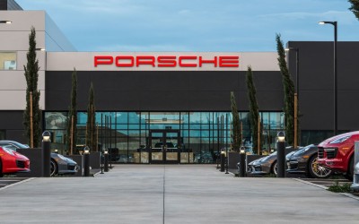 Η Porsche που αγόρασαν 70 Έλληνες - Κοστίζει από 138.000 ευρώ