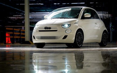 Το υβριδικό FIAT 500 επιστρέφει - Αυτή είναι η πρώτη τιμή!
