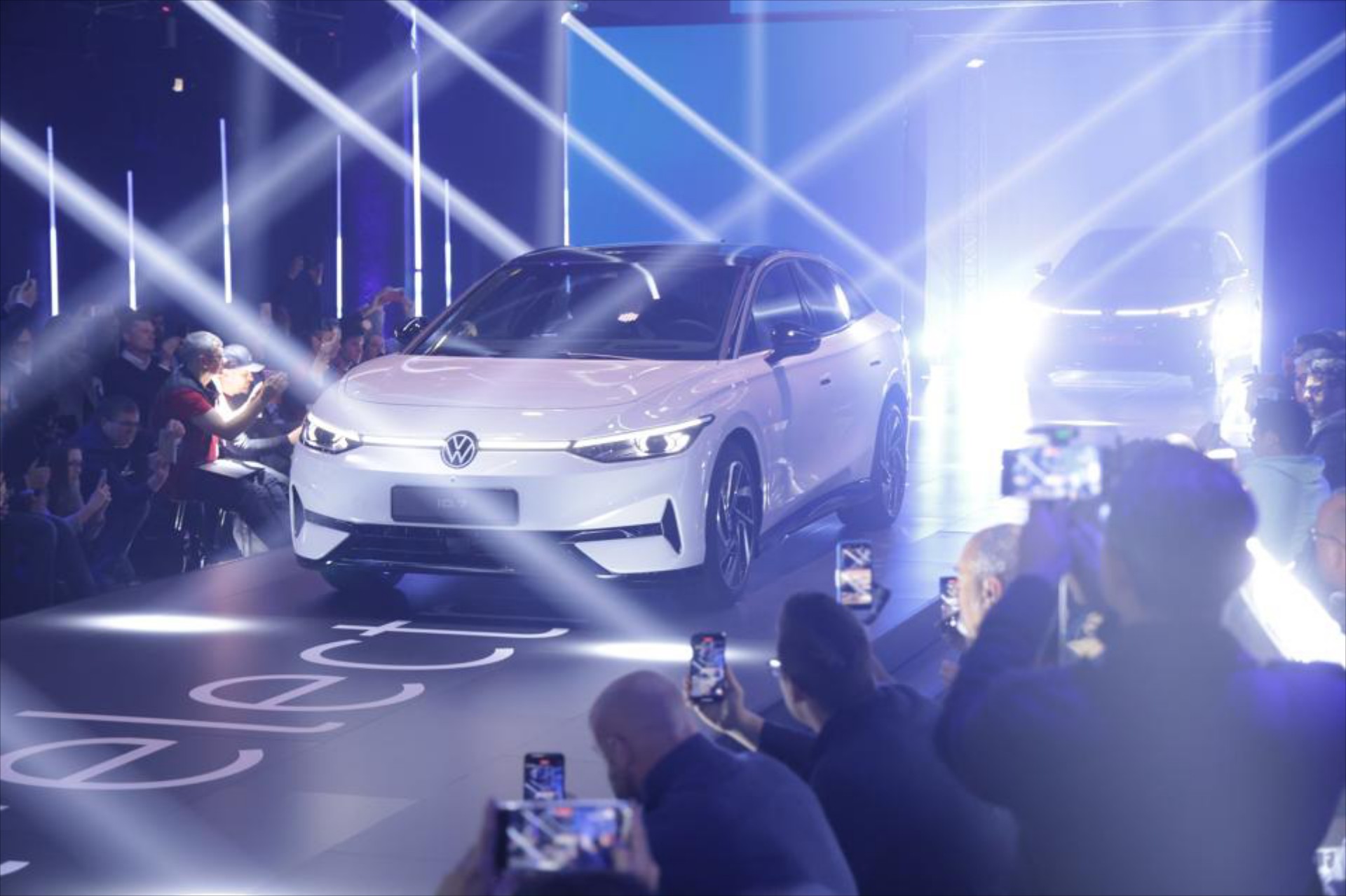 H Volkswagen κυρίαρχος των ηλεκτρικών - Αύξησε 47% τις πωλήσεις της