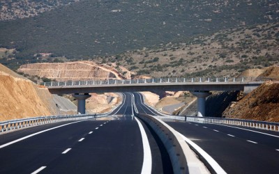 Έφτασε η μέρα που η Ελλάδα θα αποκτήσει έναν ολοκαίνουριο αυτοκινητόδρομο - Πότε θα περάσει το πρώτο αυτοκίνητο από τα διόδια;