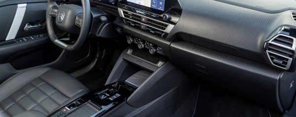 Υβριδικό, αυτόματο οικογενειακό Citroen με 145 PS - Τιμή κάτω από 23.000 ευρώ