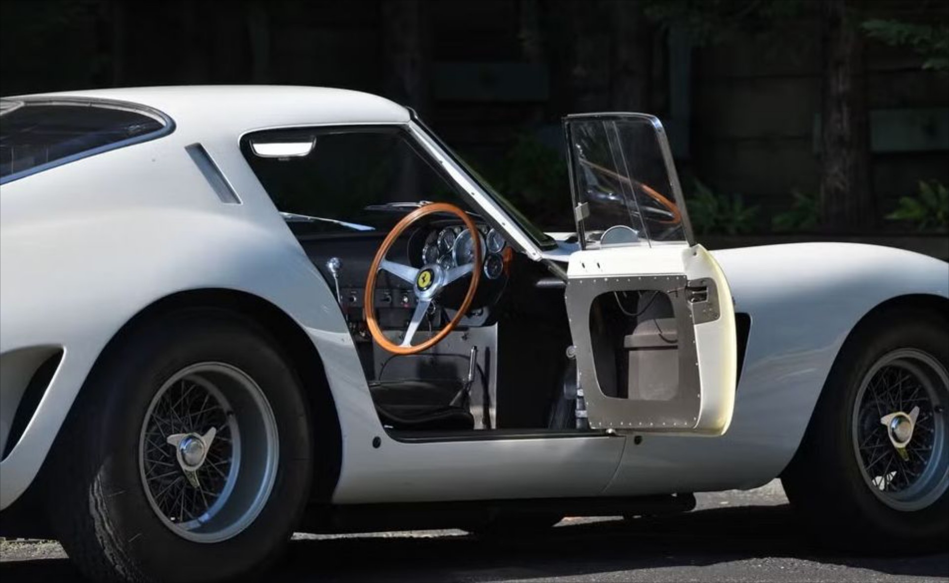 Αυτή είναι η πιο ακριβή Ferrari στην ιστορία – Μοναδική στο είδος της