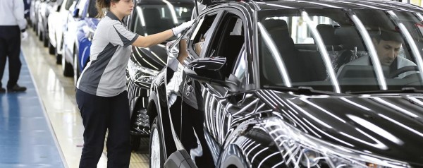 Η μάρκα που πουλάει 2.000 αυτοκίνητα τον μήνα στην Ελλάδα – Έχει SUV με 24.000 ευρώ