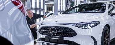 Επιχείρηση καταιγίδα από τη Mercedes - Ετοιμάζει τη μεγαλύτερη «επίθεση» στην ιστορία