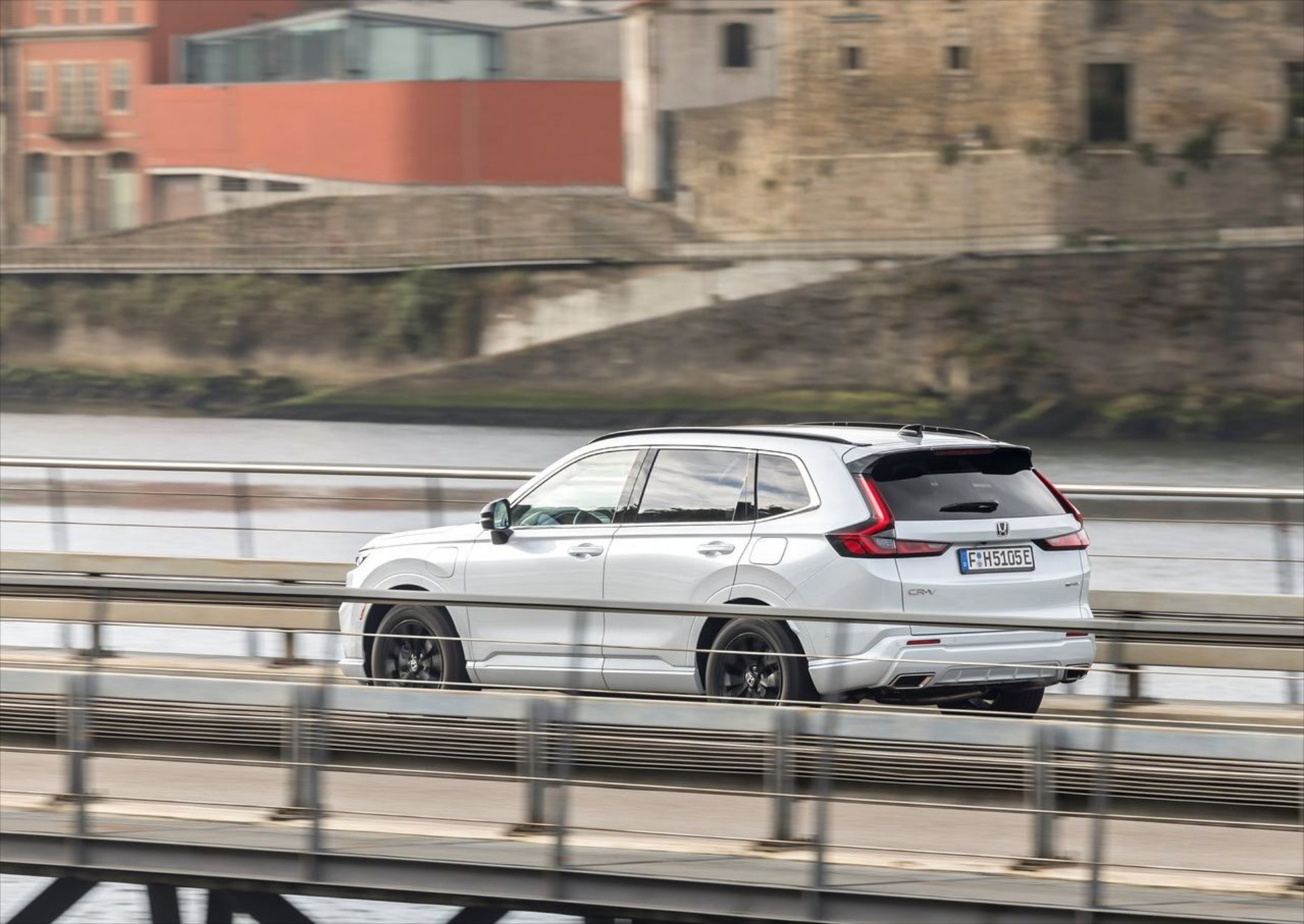 Τρία SUV που οι ιδιοκτήτες τους δεν τα αλλάζουν με τίποτα – Τα κρατούν 15 χρόνια