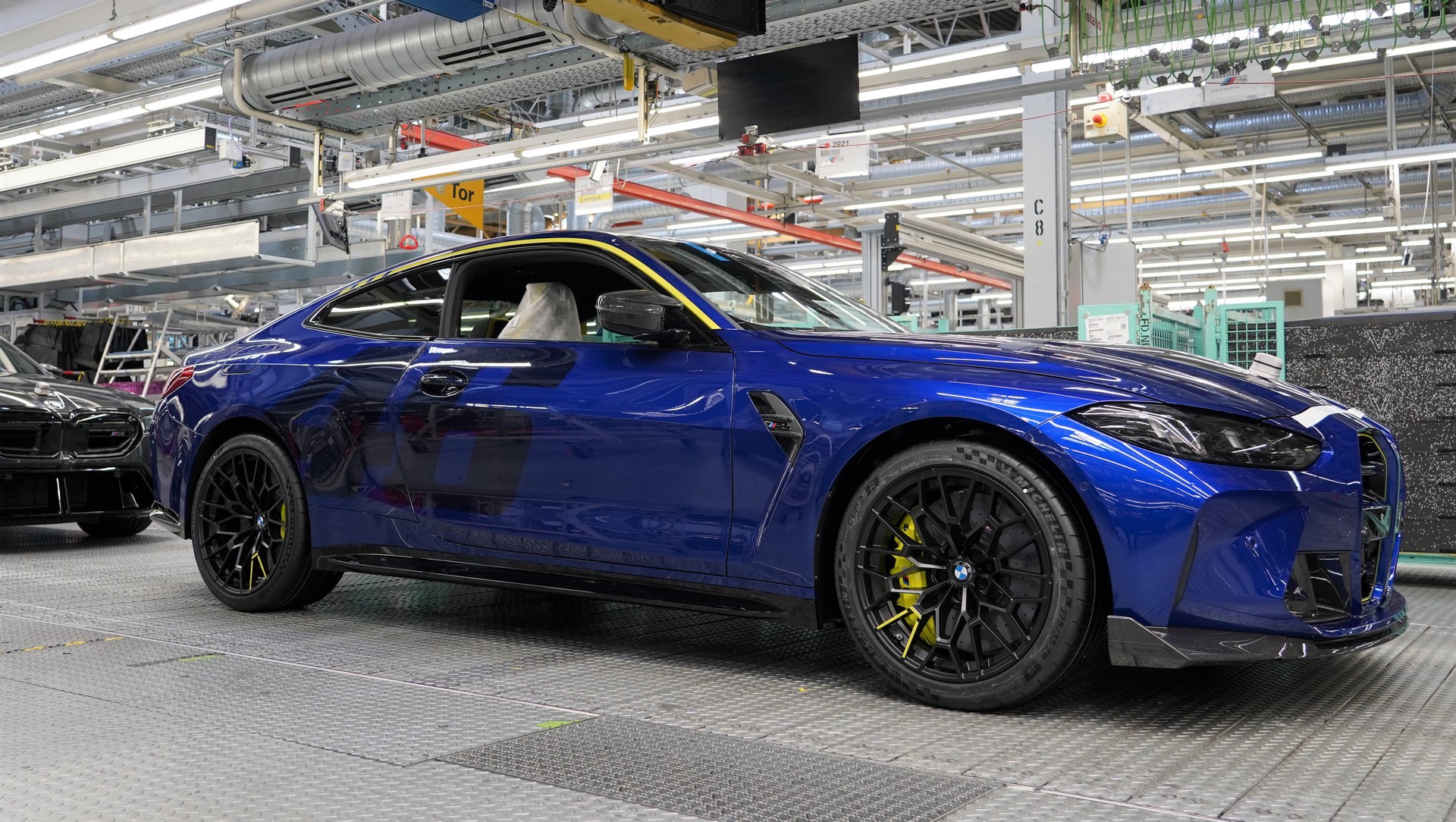 Ποιος έφερε στην Ελλάδα την εξωτική BMW M4 CS Edition VR46 - Το μεγάλο δώρο