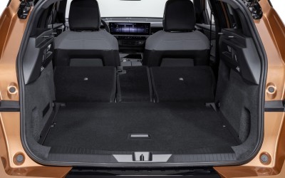 Το υβριδικό SUV της Opel που έχει έκπτωση 3.300 ευρώ και αυτόματο κιβώτιο – Δείτε τιμή