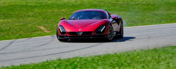 Δοκιμή Alfa Romeo 33 Stradale: Τρέμω!