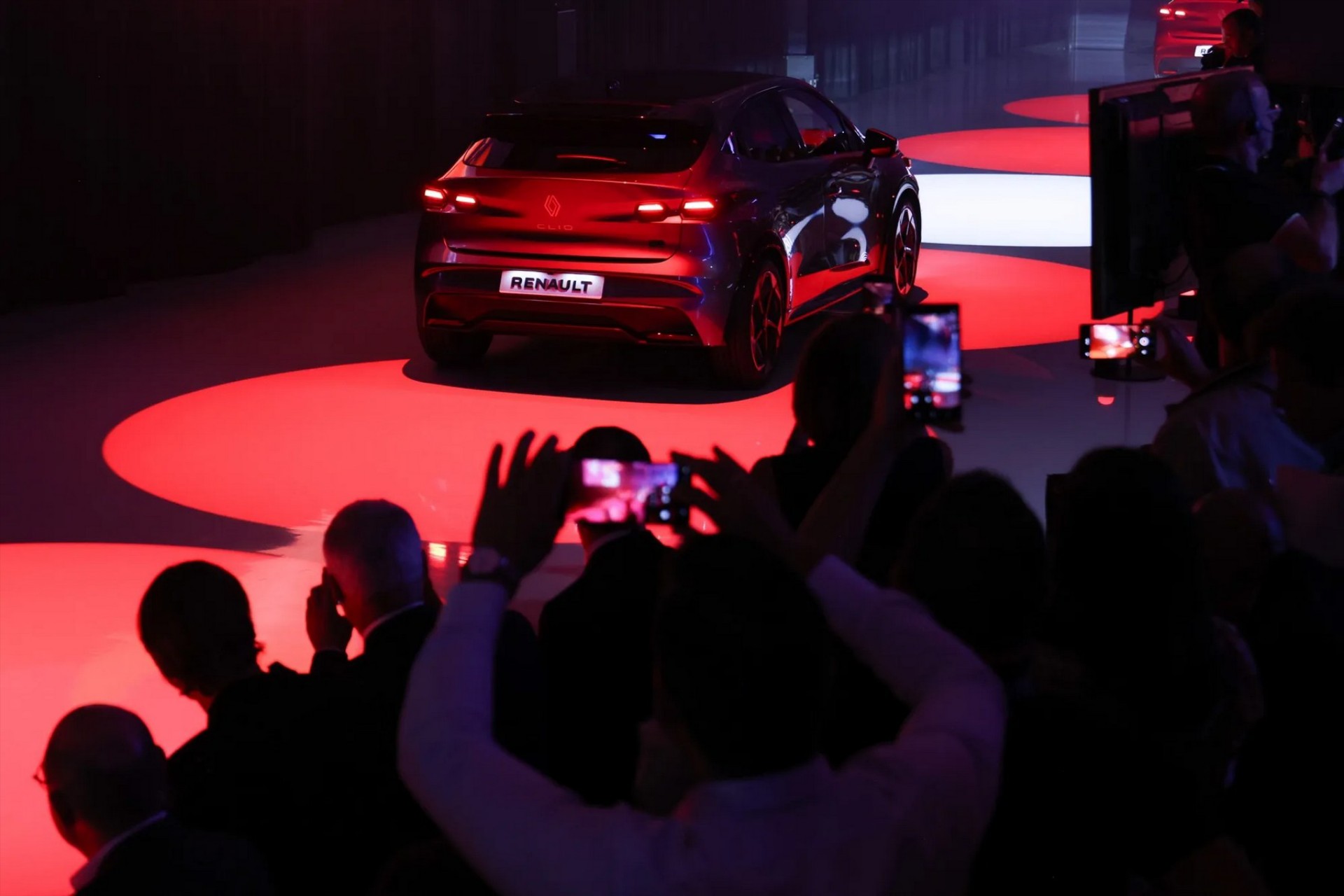 Το νέο Renault Clio κατασκευάζεται δίπλα στην Ελλάδα