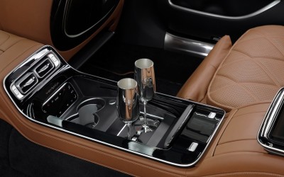 H κορυφαία Mercedes-Benz της ιστορίας - Έχει ακόμη και ποτήρια σαμπάνιας