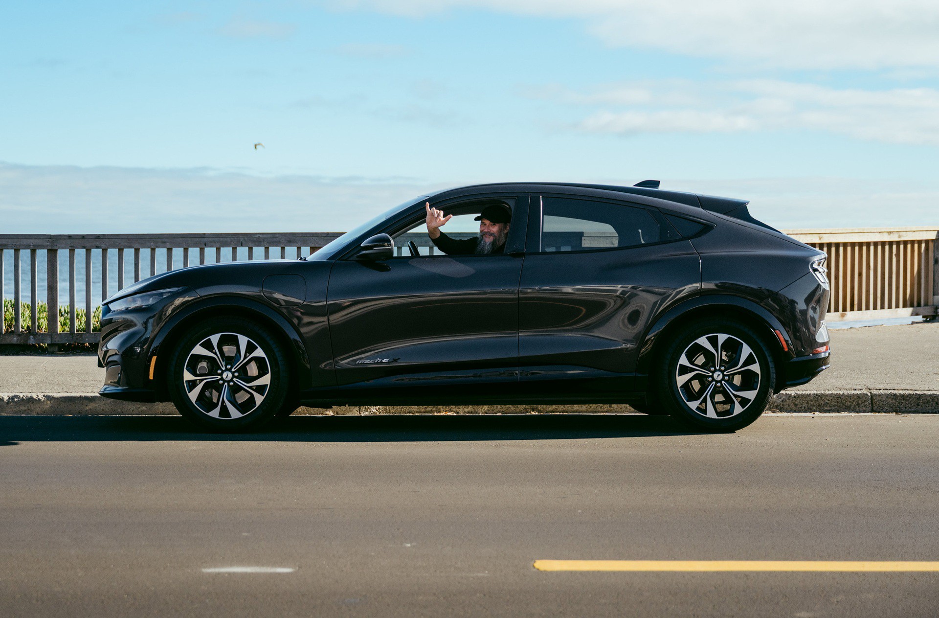 Οδηγός Ford Mustang Mach-E έκανε σε τρία χρόνια 405.000 km – Πόση μπαταρία του έμεινε