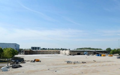 Amarok κατεδαφίζουν καμινάδα ύψους 67 μέτρων

