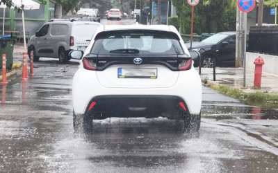 Ο κρυφός κίνδυνος στις πρώτες βροχές – Τι πρέπει να ξέρεις
