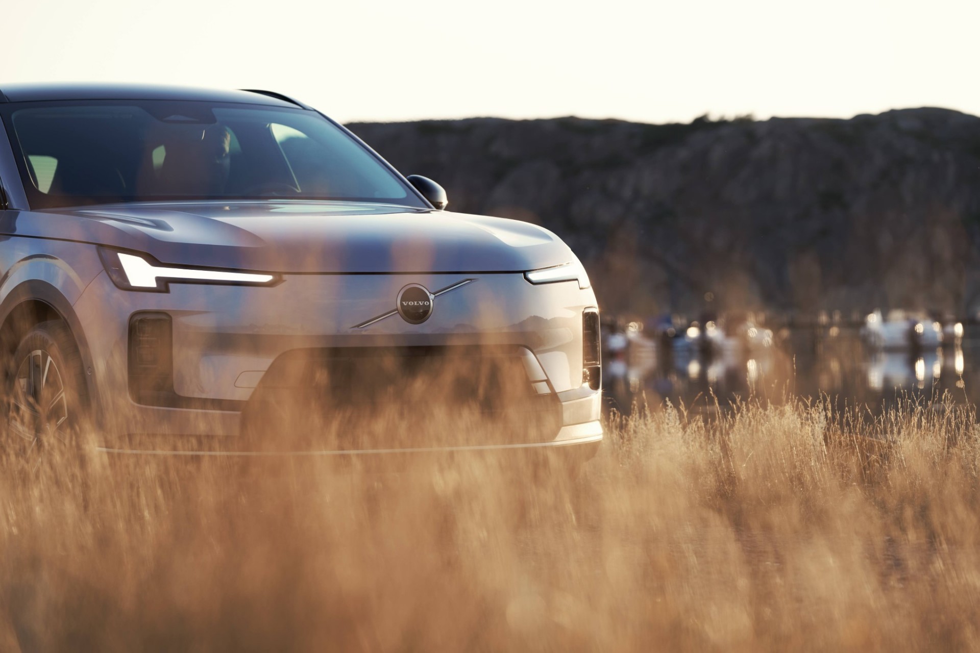 Άνοιξαν οι παραγγελίες για το νέο Volvo XC70 – Με προσφορά 17.500 ευρώ στη βασική αγορά!