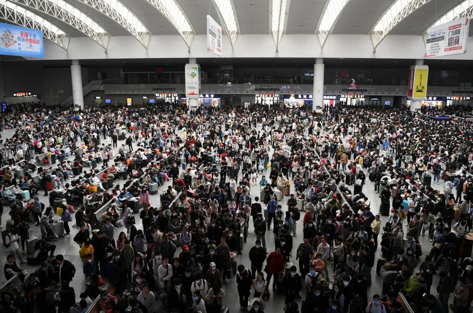 Έρχονται Ευρώπη 2.000 Κινέζοι για να φτιάξουν εργοστάσιο - Πού θα το στήσουν και Τι θα παράγει