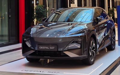 Αυτό είναι το νέο εντυπωσιακό SUV που μπήκε στο Golden Hall 