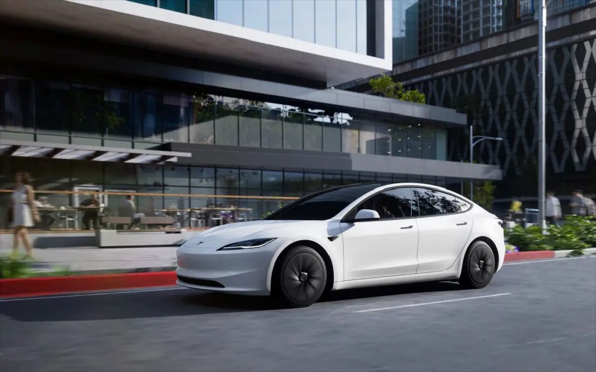 Αυτό είναι το φθηνότερο Tesla - Τι διαφορές έχει