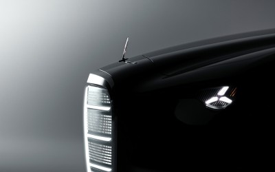 Tι κρύβεται πίσω από τη νέα μάσκα της Mercedes-Benz;