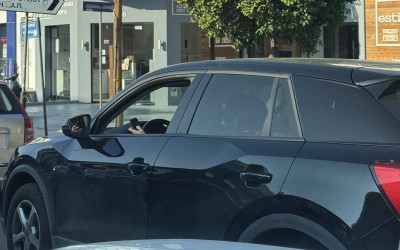 Νέος ΚΟΚ: Η απορία που έχουν οι μισοί οδηγοί για το κινητό – Υπάρχει πρόστιμο ή όχι