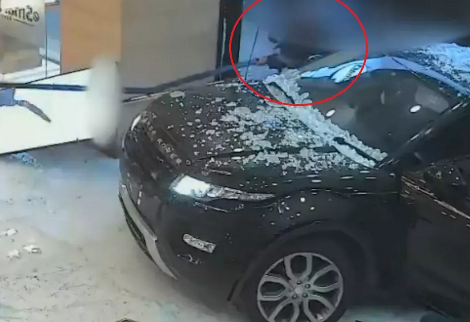 Θεσσαλονίκη: Ρήμαξαν 54 πολυτελή αυτοκίνητα – Πόσο χρονών ήταν οι δράστες 