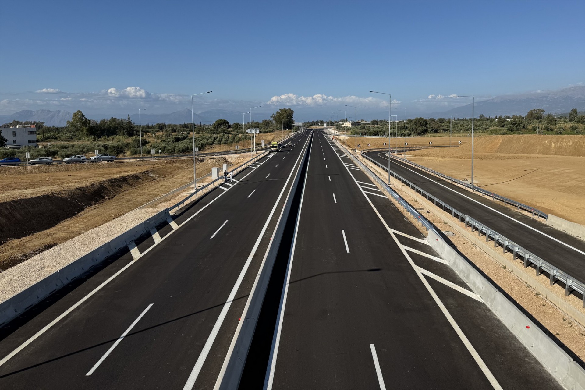 Έτοιμος ο τρίτος μεγαλύτερος αυτοκινητόδρομος στην Ελλάδα – Εγκαίνια στις 4 Δεκεμβρίου