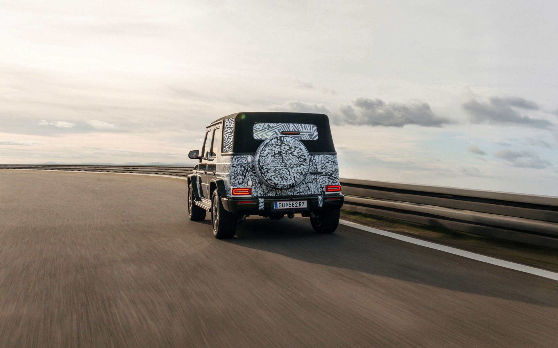 H Mercedes ετοιμάζει το κορυφαίο cabrio 4X4 - Την G-Class!