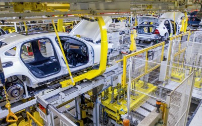 «Αν δεν μας πίεζε το κράτος, δεν θα βάζαμε ούτε ζώνες ασφαλείας» – Ποιας μάρκας το αφεντικό είπε αυτήν την ατάκα;