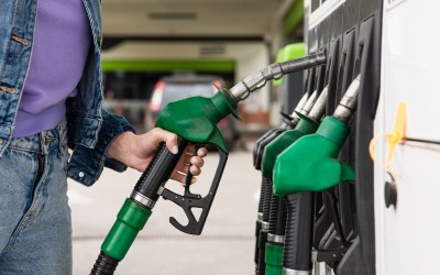 Η νέα απάτη στα βενζινάδικα - Πληρώνεις και το γέμισμα… του επόμενου [video]