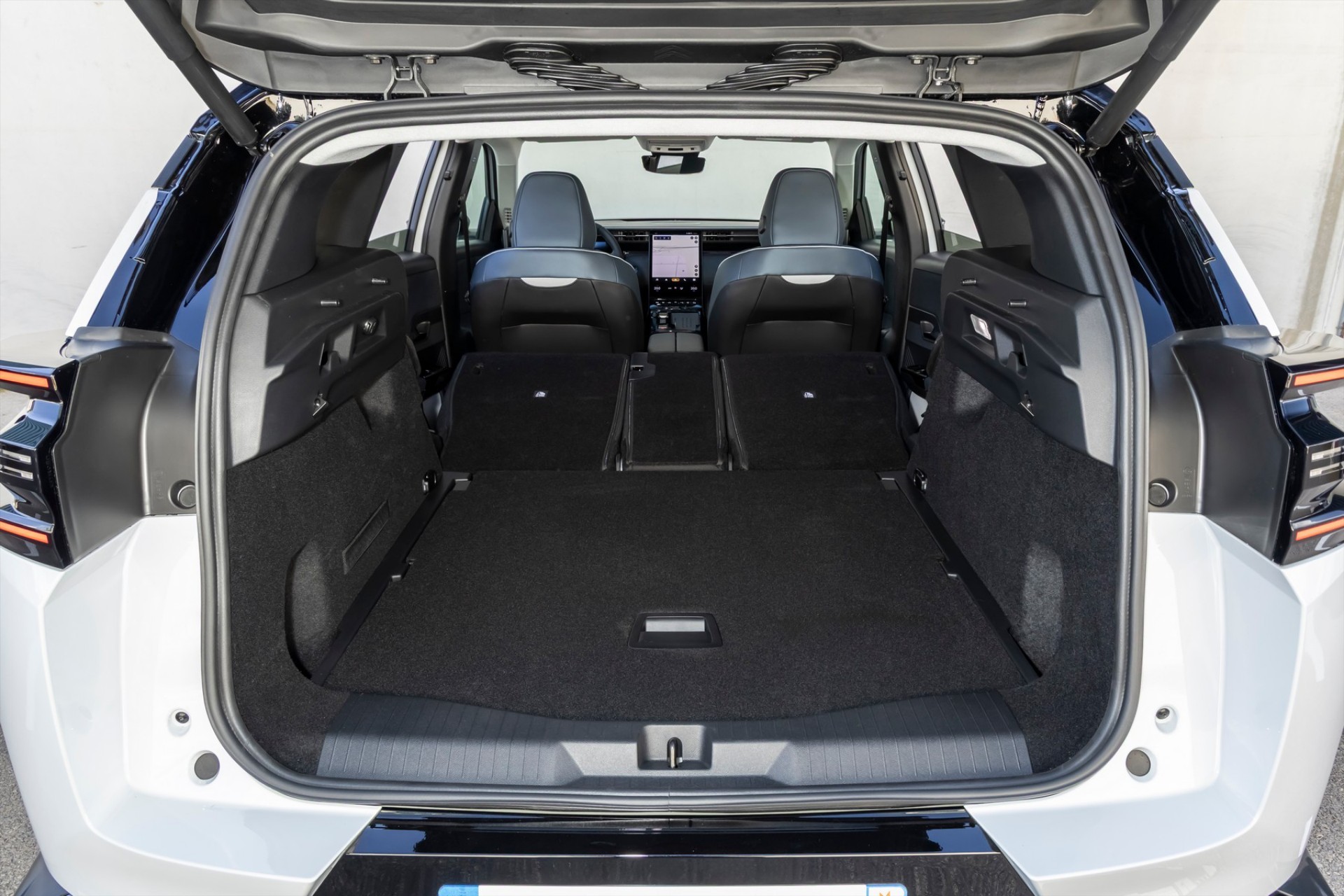 Το κορυφαίο γαλλικό SUV που αγοράζεις με απόσυρση– Καίει 5,4 lt/100km και έχει πορτμπαγκάζ 651 lt!