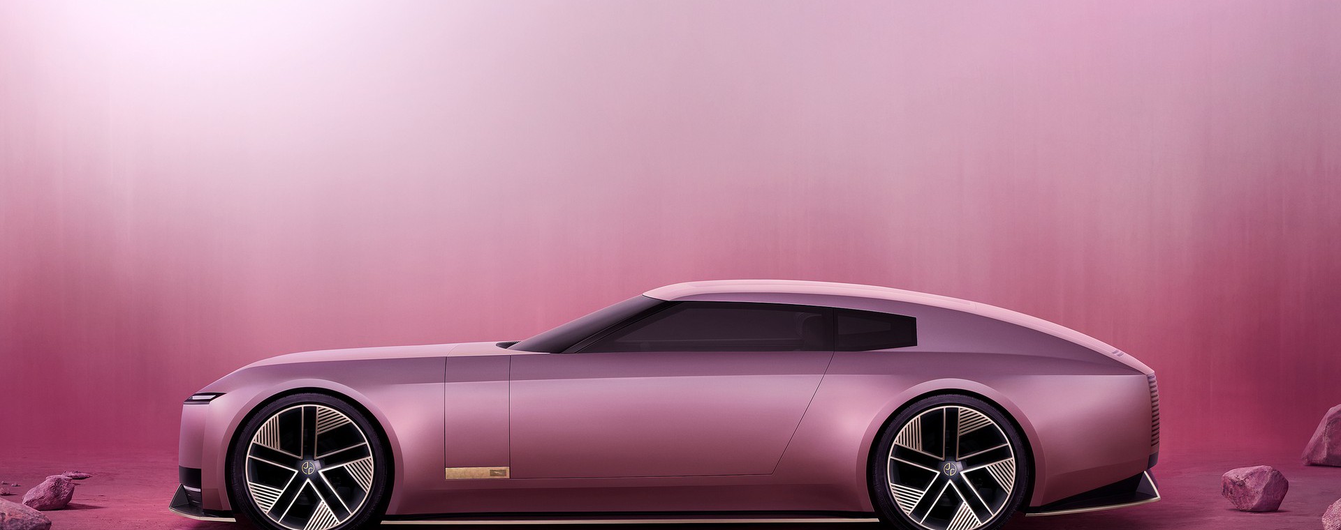 Το πιο αμφιλεγόμενο GT είναι Jaguar - Αποδίδει 1.000 ίππους και έχει τιμή 140.000 ευρώ