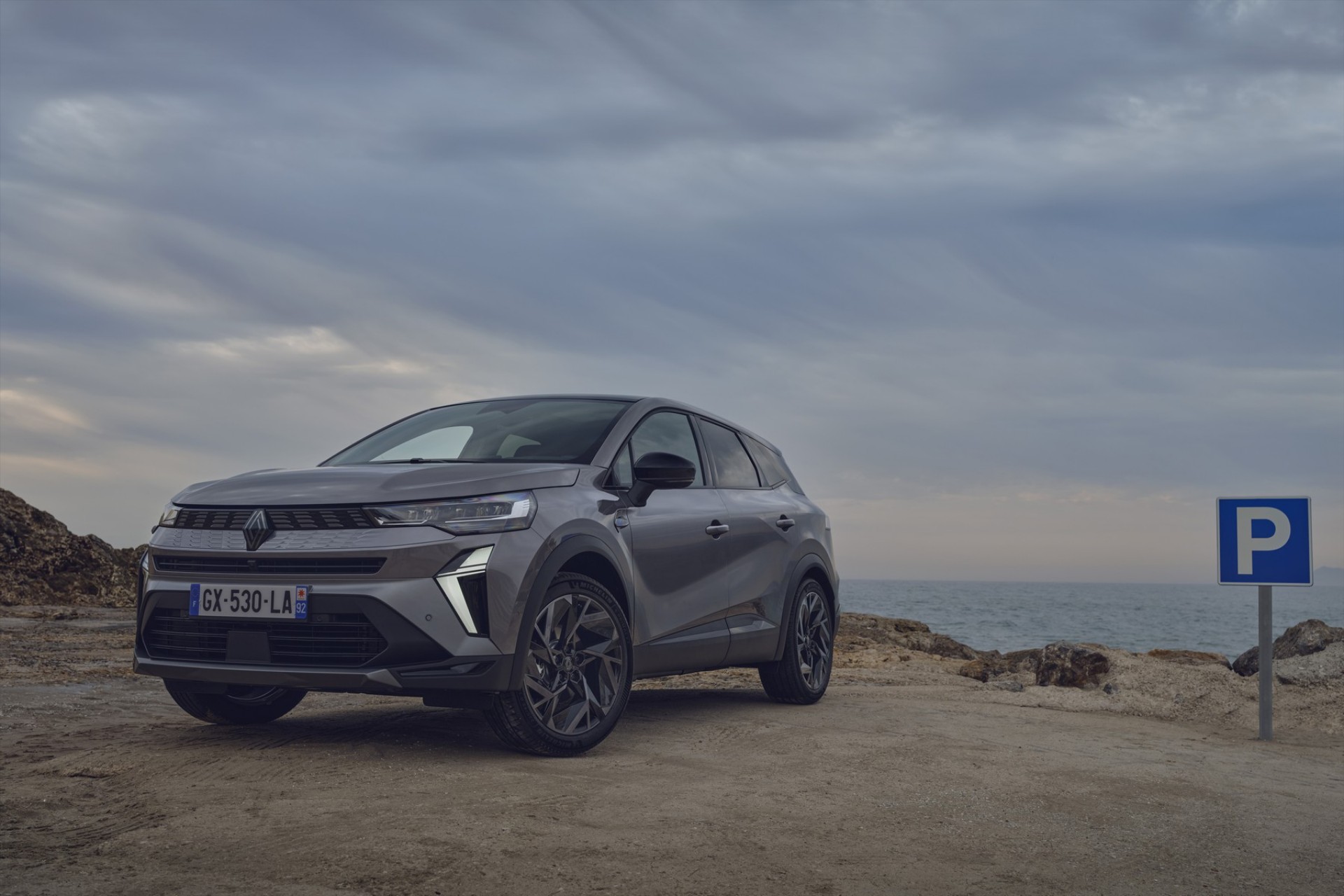 Το πανέμορφο SUV της Renault – Κάνει 1.000 km και έχει όφελος έως 2.500 ευρώ 